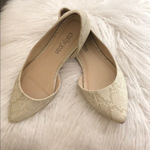 Cathy jean shoes . Size 8